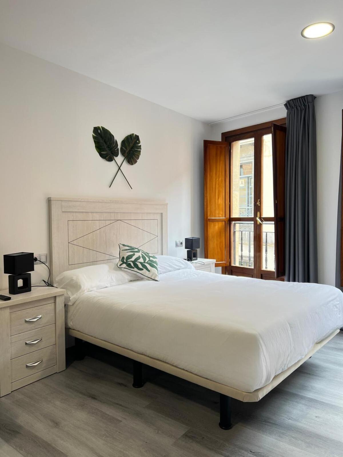 Rosal Central Studios Oviedo Ngoại thất bức ảnh