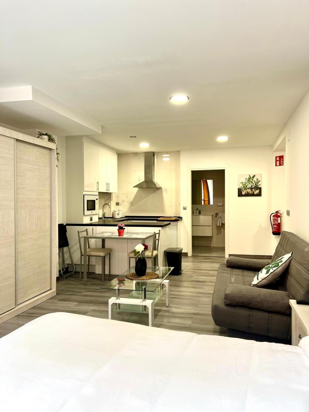 Rosal Central Studios Oviedo Ngoại thất bức ảnh