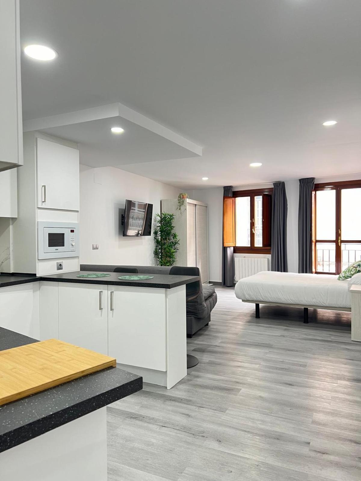 Rosal Central Studios Oviedo Ngoại thất bức ảnh