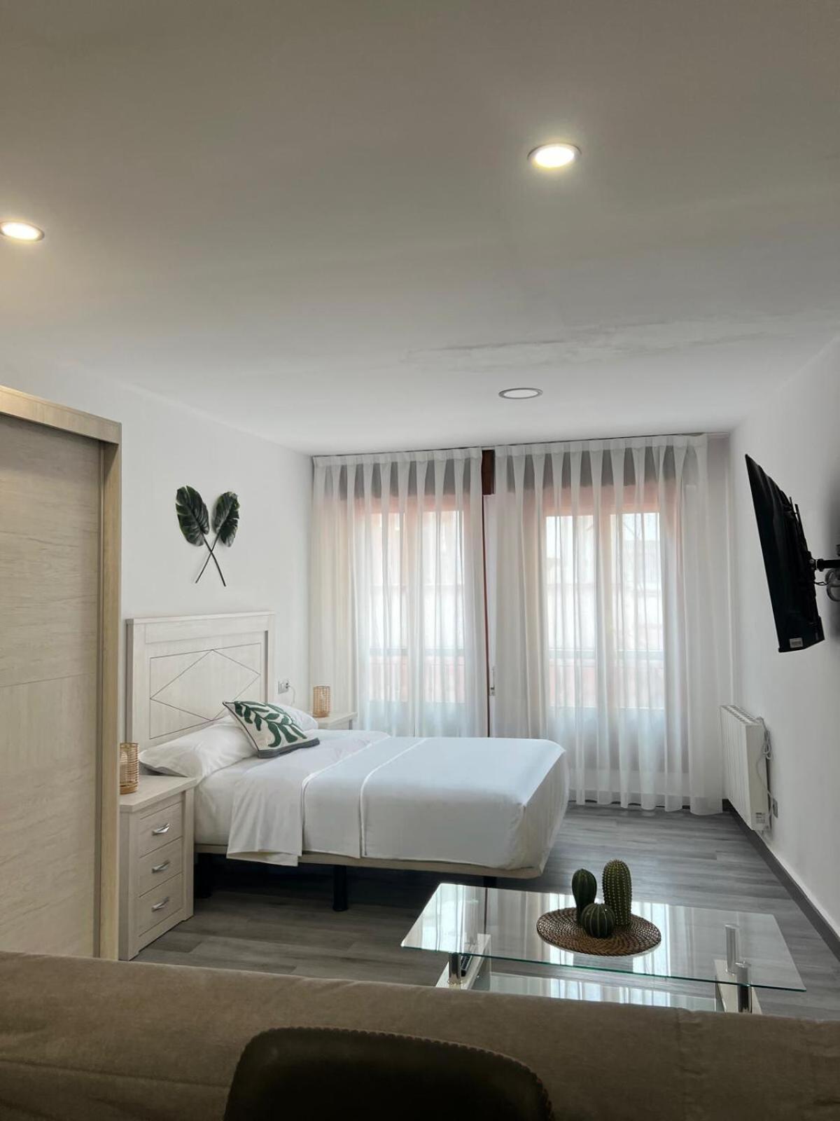 Rosal Central Studios Oviedo Ngoại thất bức ảnh